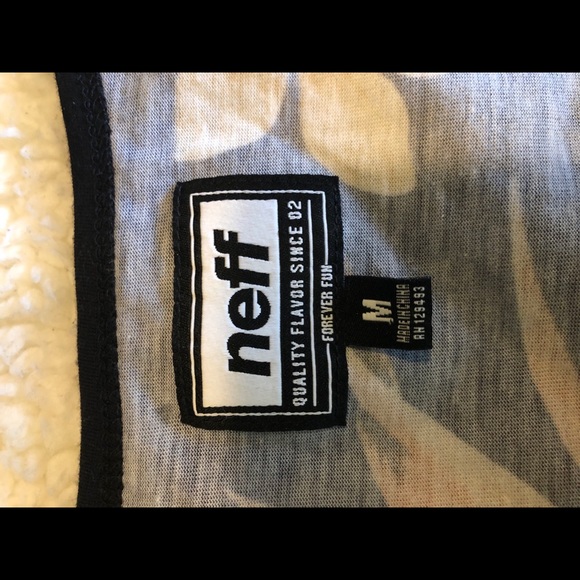 Neff men’s tank top. Size med - Picture 2 of 3